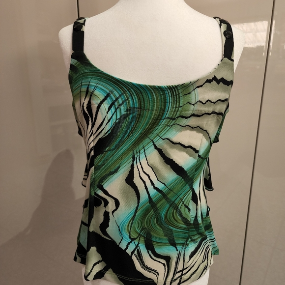 Tank & Jacket Set - Picture 6 of 10